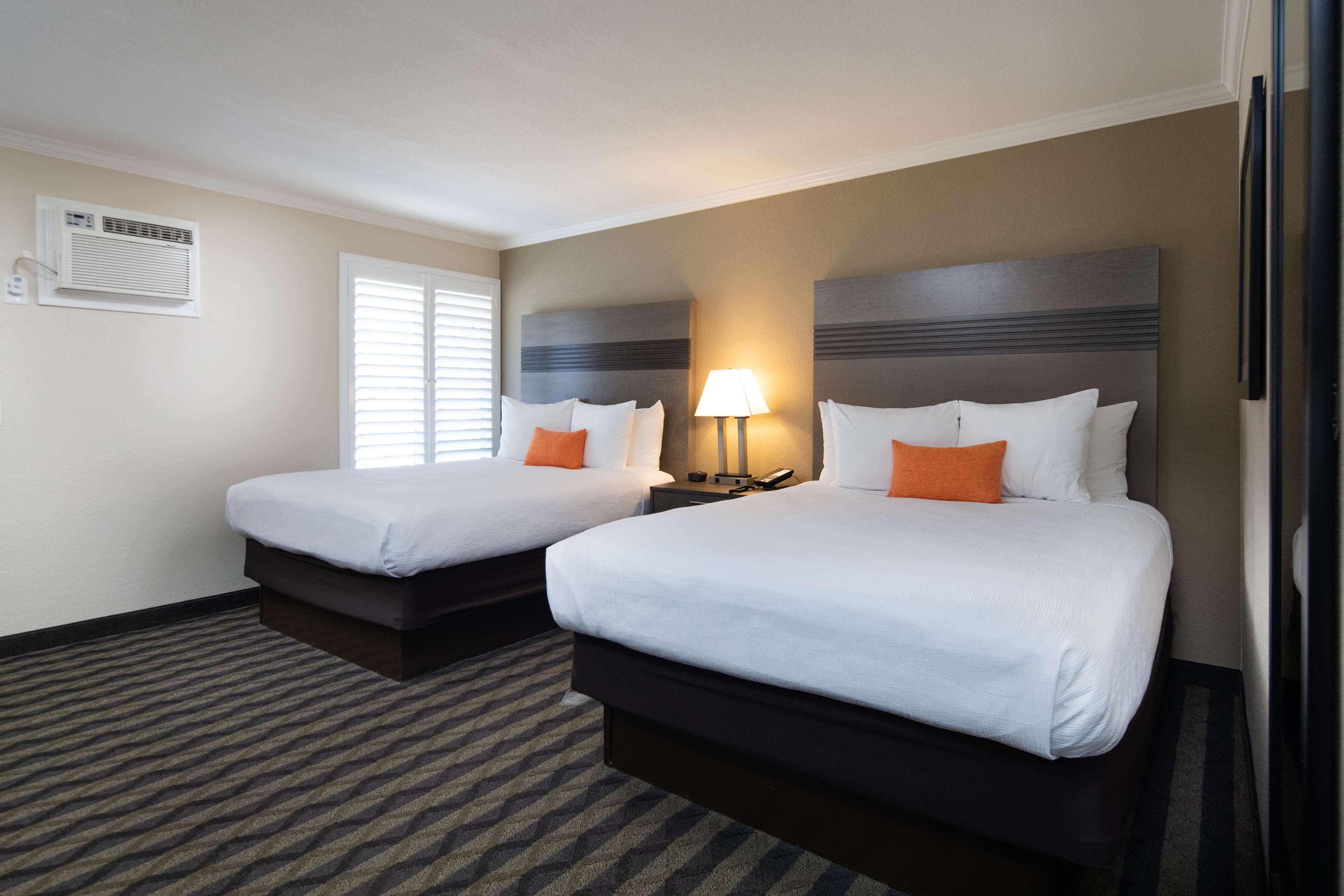 Best Western Silicon Valley Inn Сънивейл Екстериор снимка